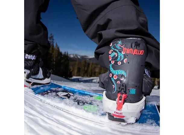 ThirtyTwo T32M FASE x Pat Fava Binding