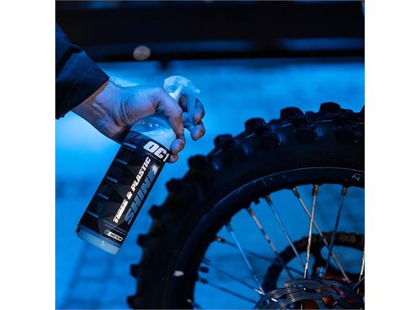 OC1 Tires and Plastic Shine 450 ml