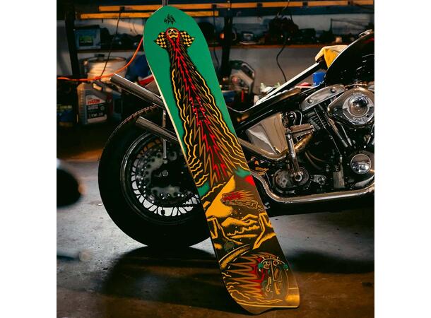 Jones Stratos Harry Kearney Snowboard Limited Edition