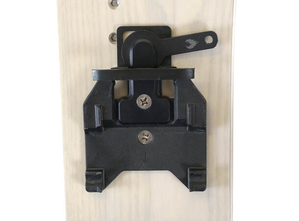 Spark T1 Step Locker